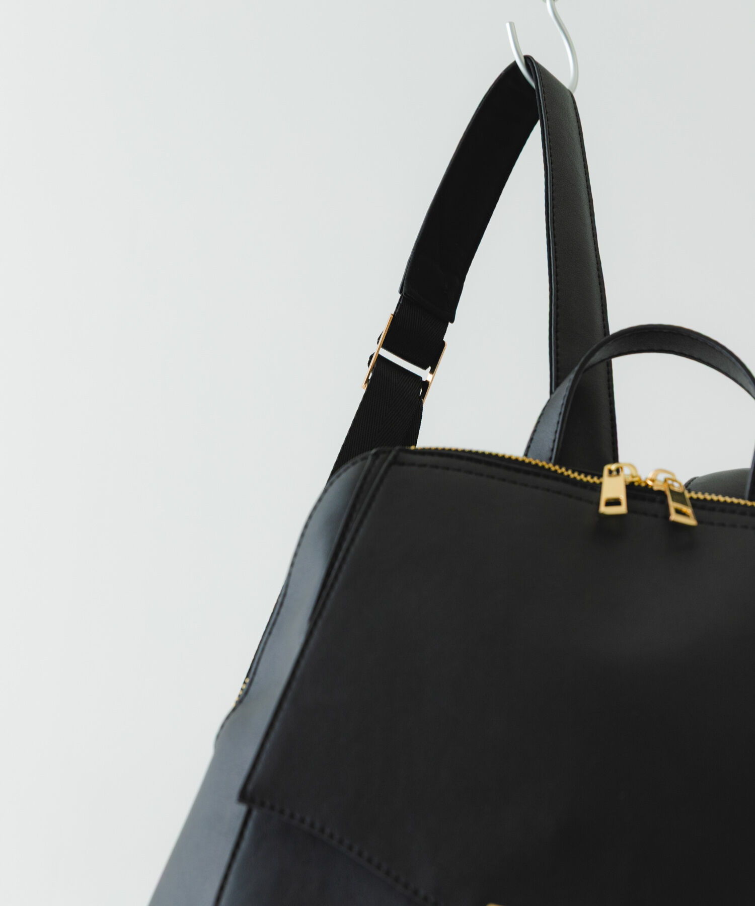 RODE SKO「メタルフラップA4リュック」|その他|