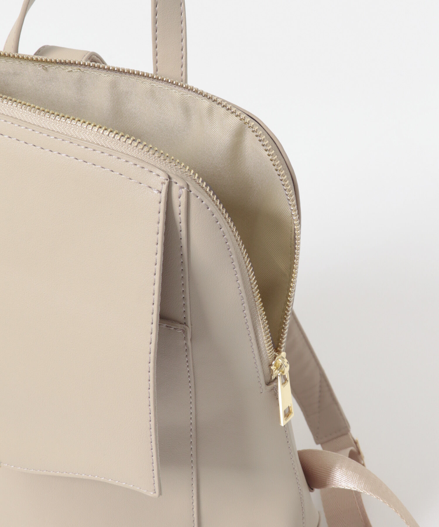 RODE SKO「メタルフラップA4リュック」|その他|