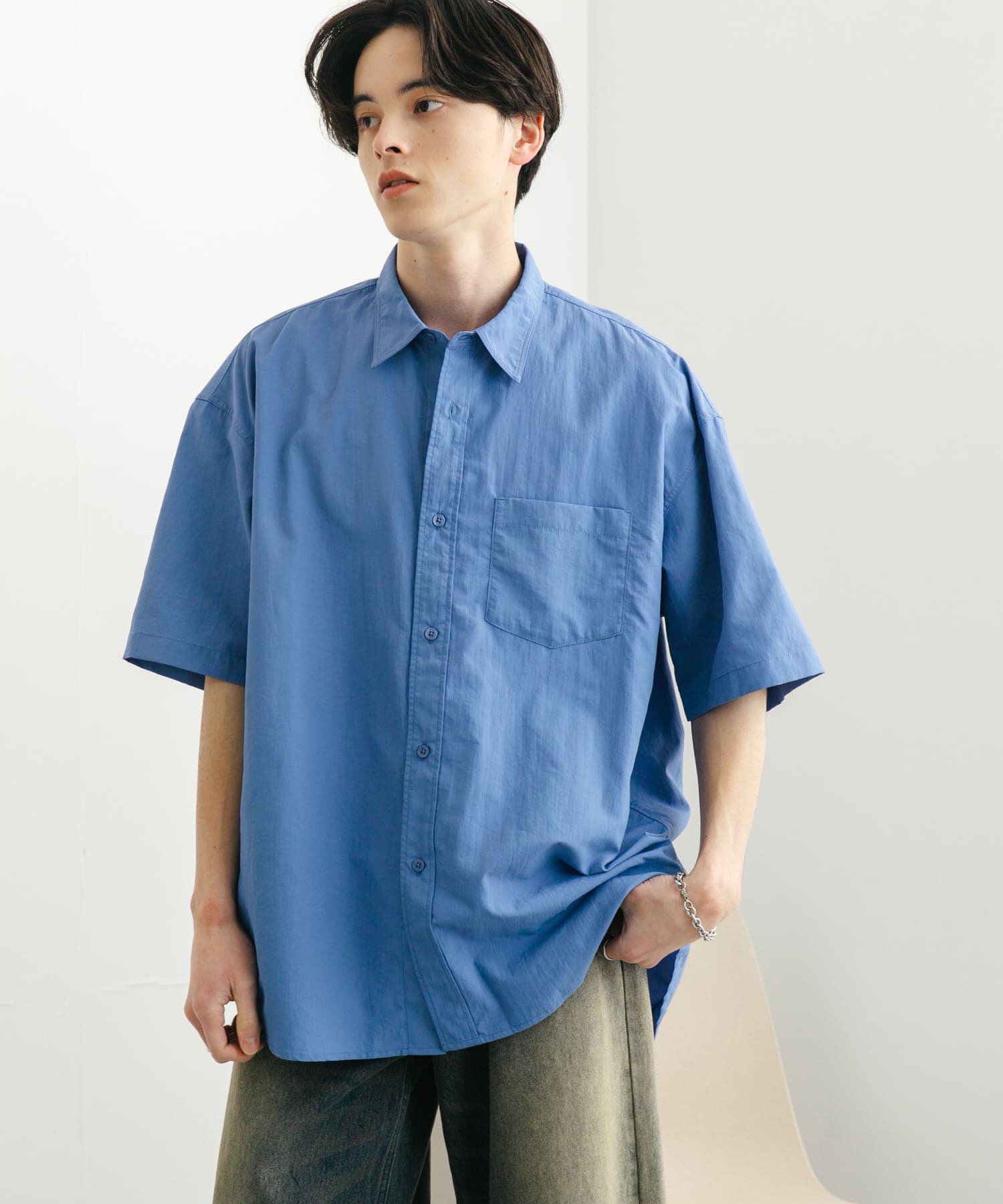 SENSE OF PLACE by URBAN RESEARCH「ナイロンレギュラーカラールーズショートスリーブシャツ」|シャツ・ブラウス|