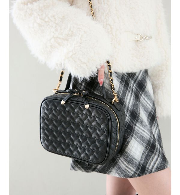  「ハートキルティングスクエアバッグ」|ショルダー・メッセンジャー|ブラック