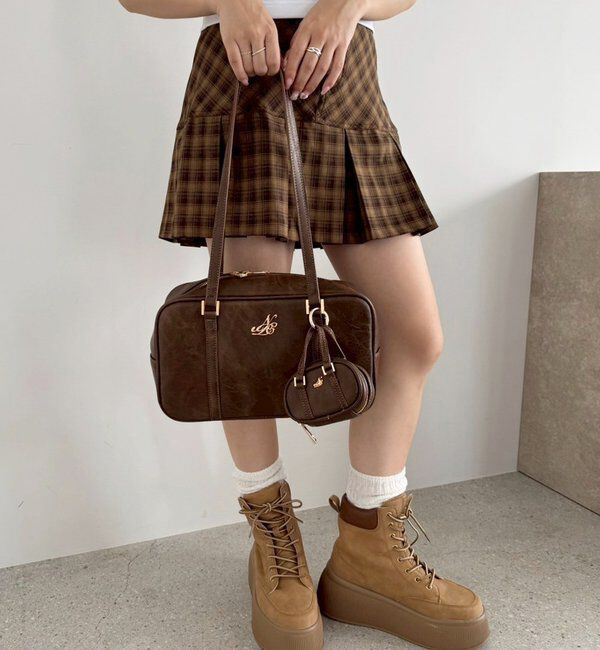  「ボリュームソールトレッキングショートブーツ」|その他|