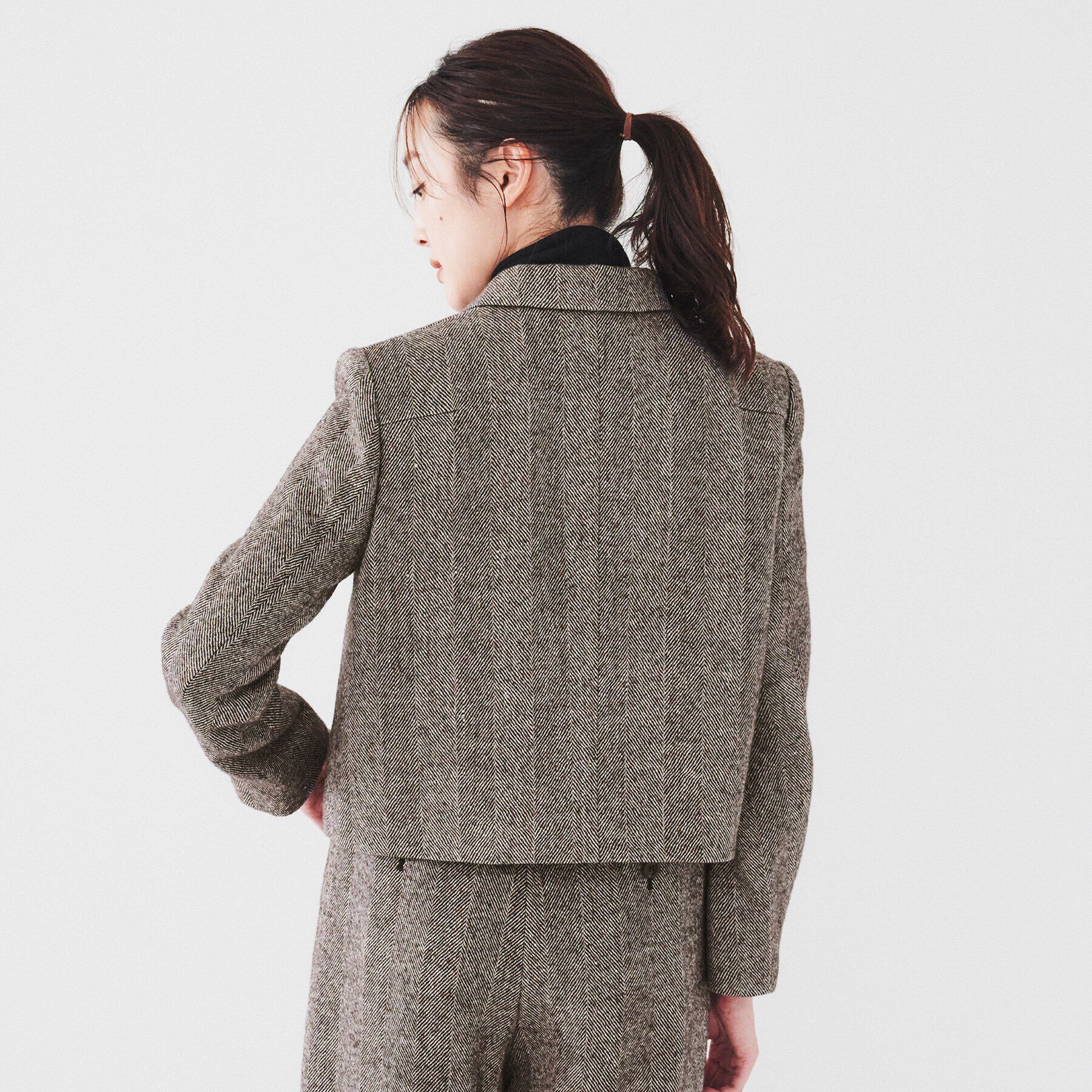 UNTITLED「【セットアップ可能/日本製/イタリア素材】ファブリカ ショートジャケット」|テーラードジャケット|