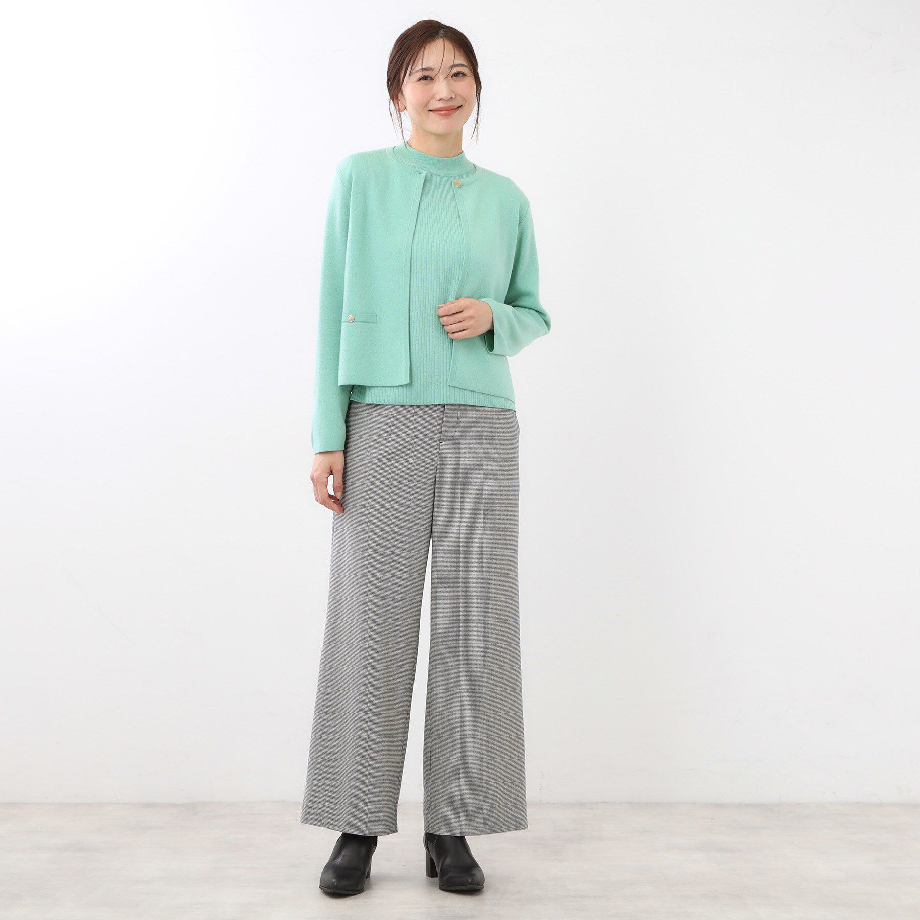 Reflect「【選べる5色／アンサンブル可】クルーネックカーディガン」|カーディガン|