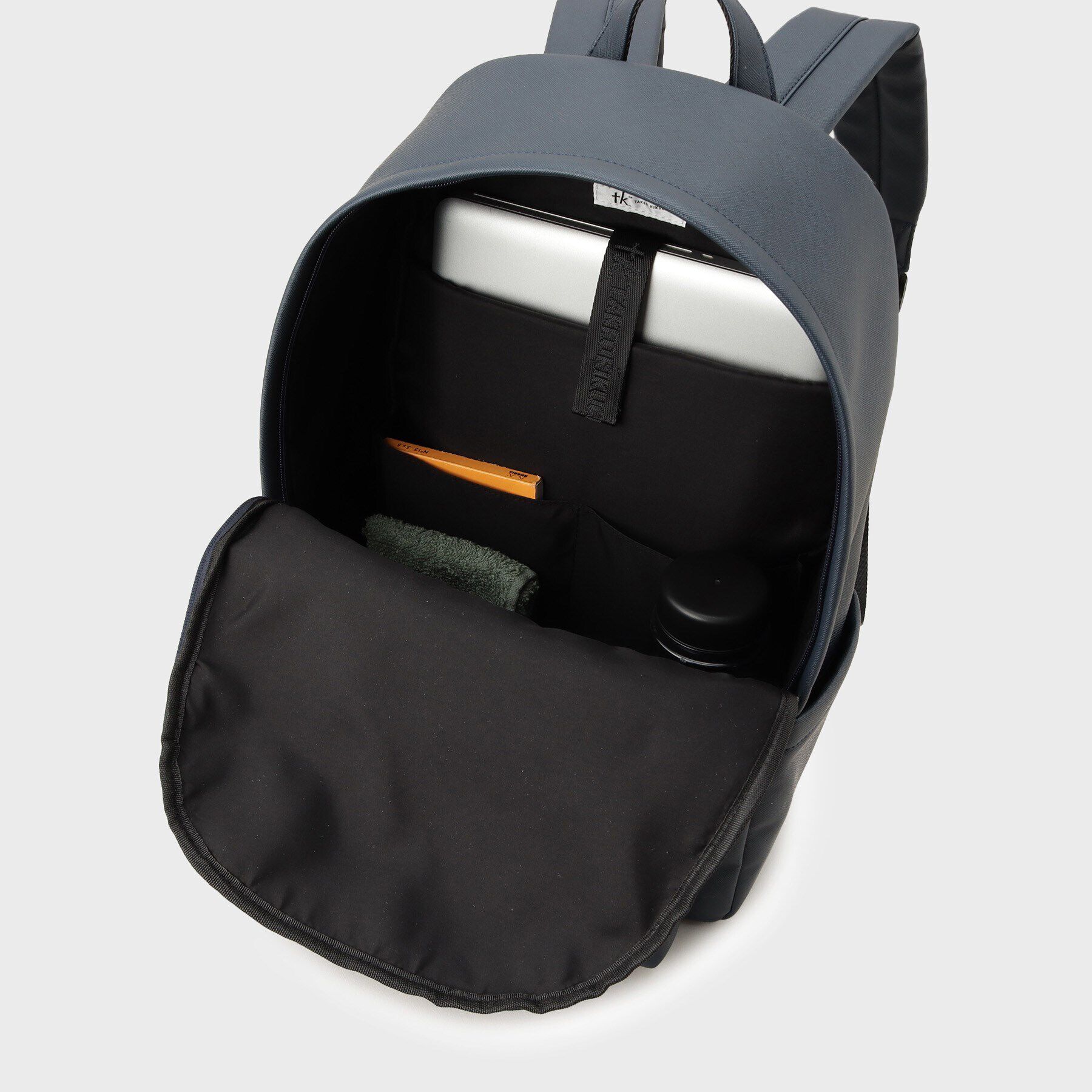 tk.TAKEO KIKUCHI「サフィアーノデイバックパック」|リュック|