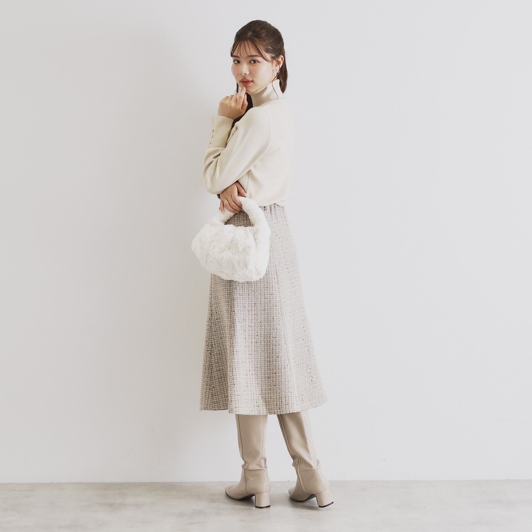 index「袖ボタンタートルネックニット【洗濯機洗い可】」|ニット・セーター|