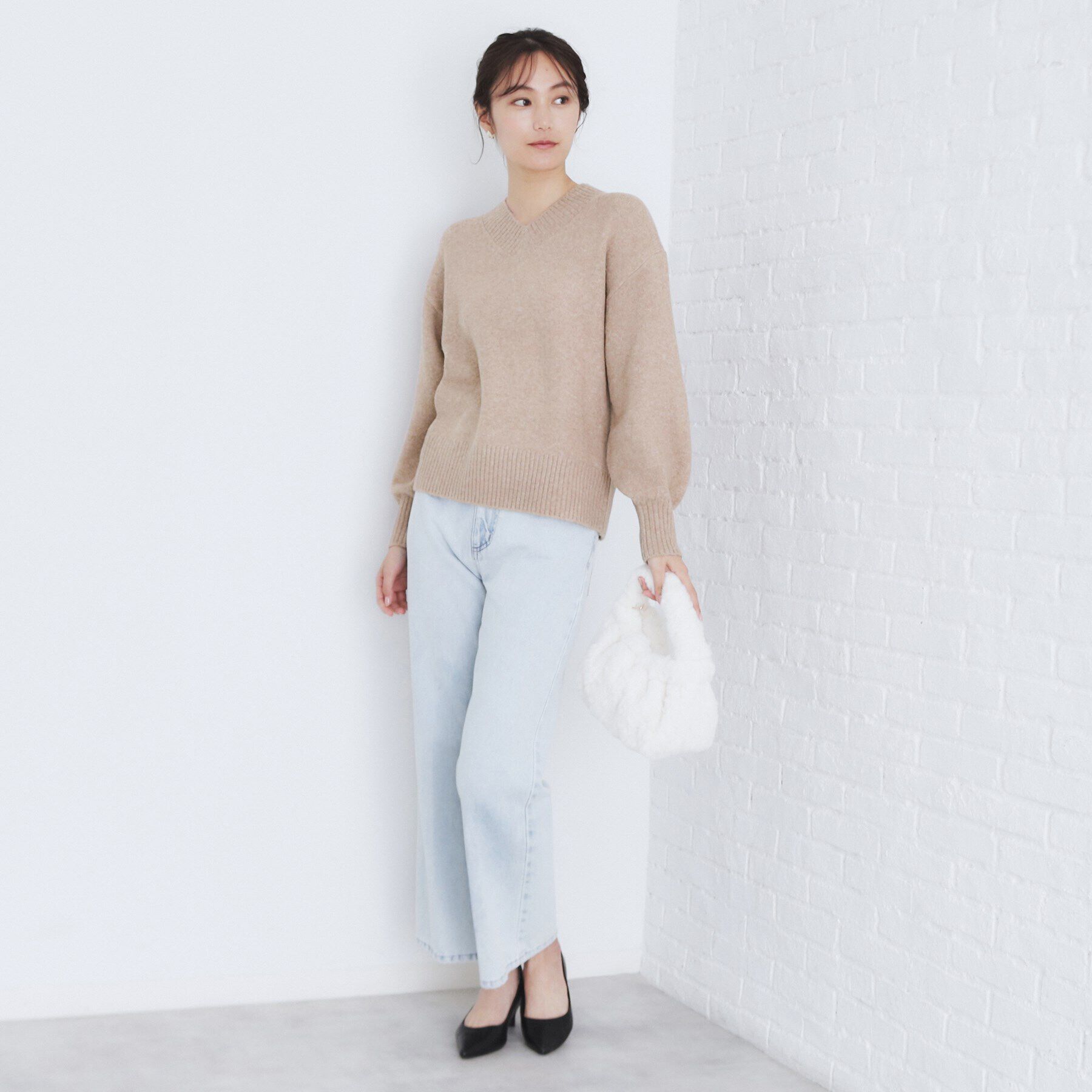 index「《6color》ラムライクVネックニット【洗濯機洗い可】」|ニット・セーター|