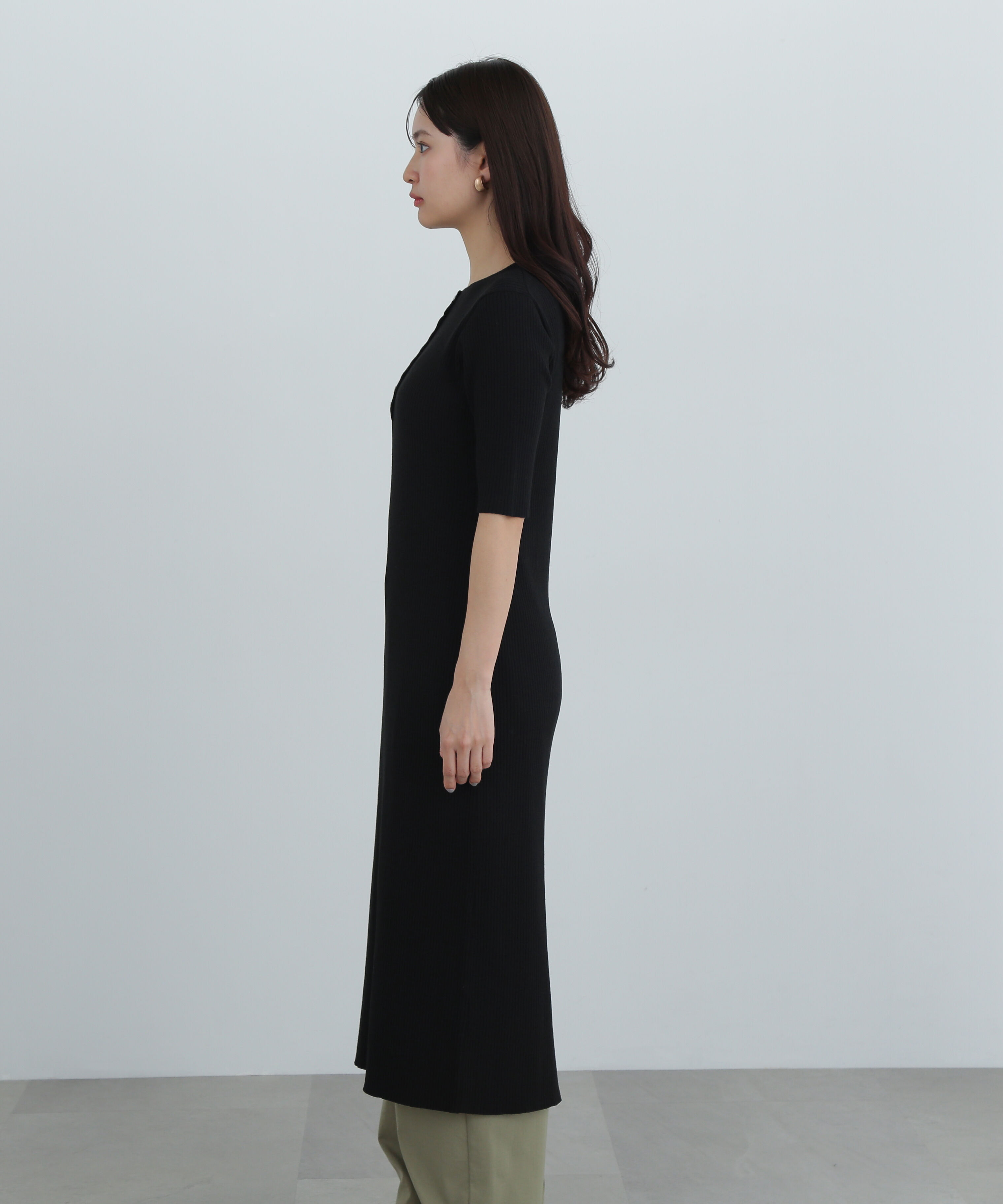  「ヘンリーネックリブニットワンピース」|ワンピース|