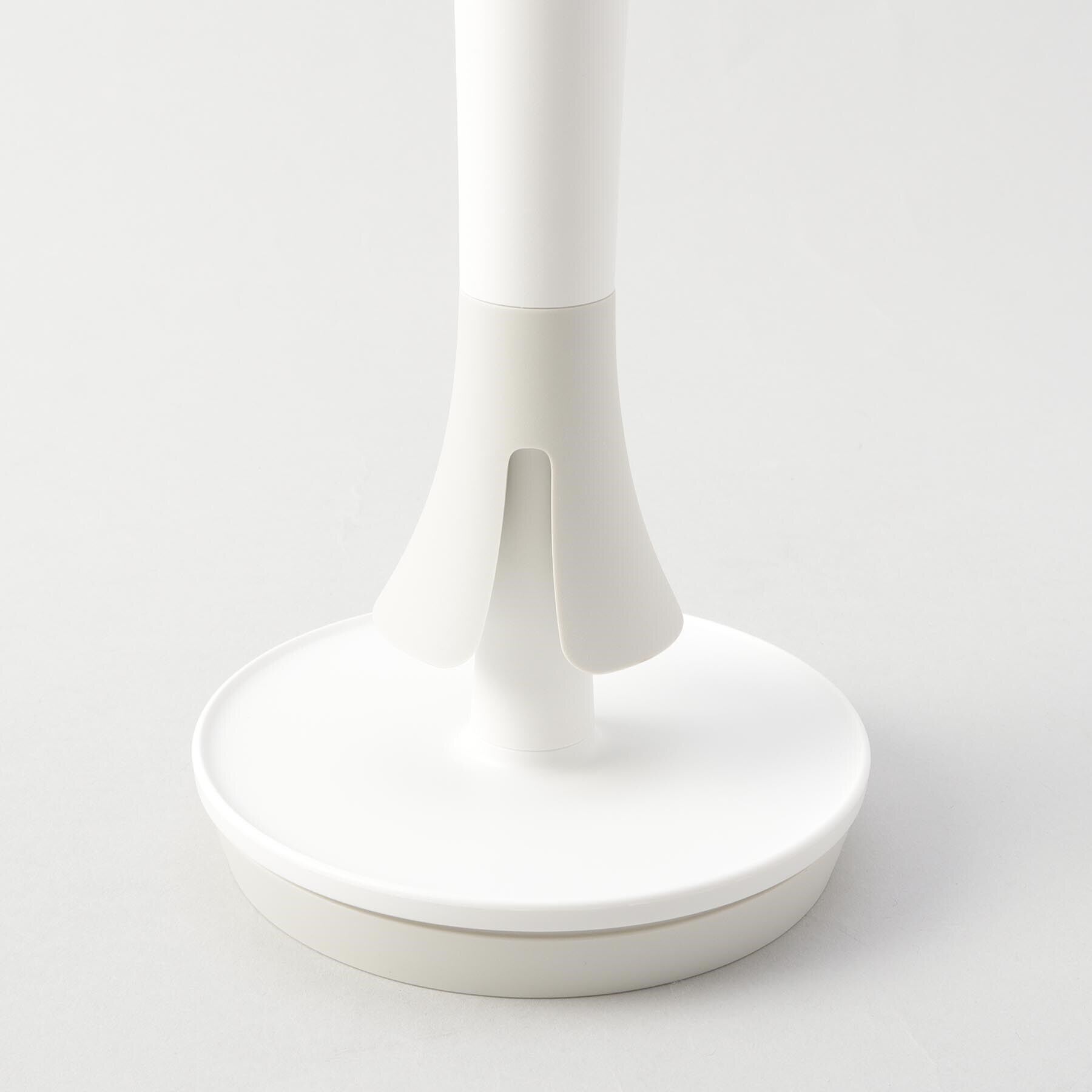 212 KITCHEN STORE「キッチンペーパーホルダー WH ＜marna マーナ＞」|食器・キッチングッズ|