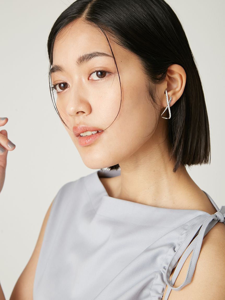 FRAY I.D「アシメクロスピアス」|ピアス|