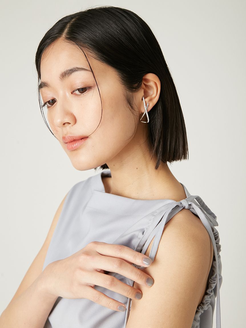 FRAY I.D「アシメクロスピアス」|ピアス|