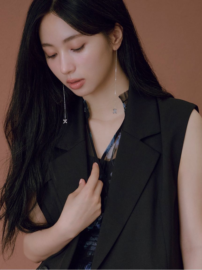 FRAY I.D「フラワーモチーフチェーンピアス」|ピアス|