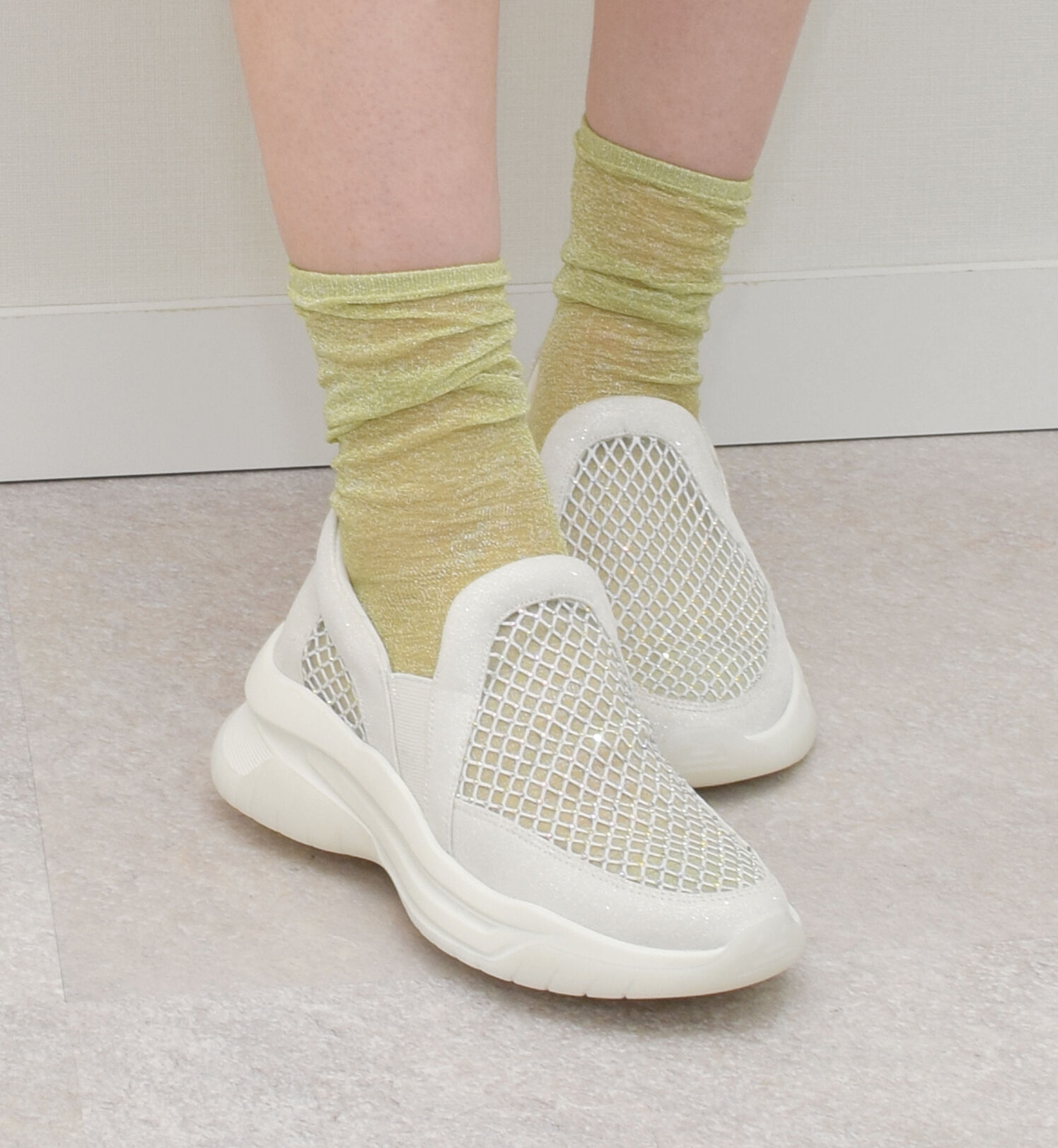 Bridget Birkin「【Bridget Birkin】ラインストーンメッシュスニーカー」|スニーカー|WHZ