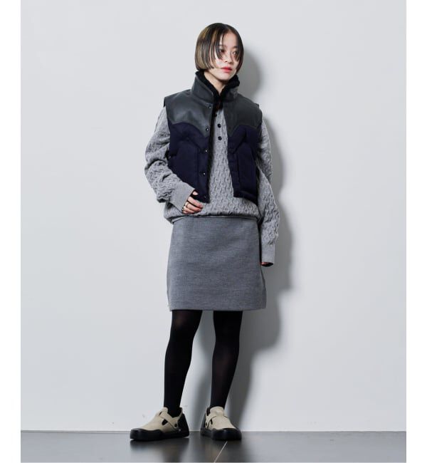  「ROCKY MOUNTAIN FEATHERBED 別注 ANNELLE VEST 210-252-01：ダウンベスト」|ダウン|