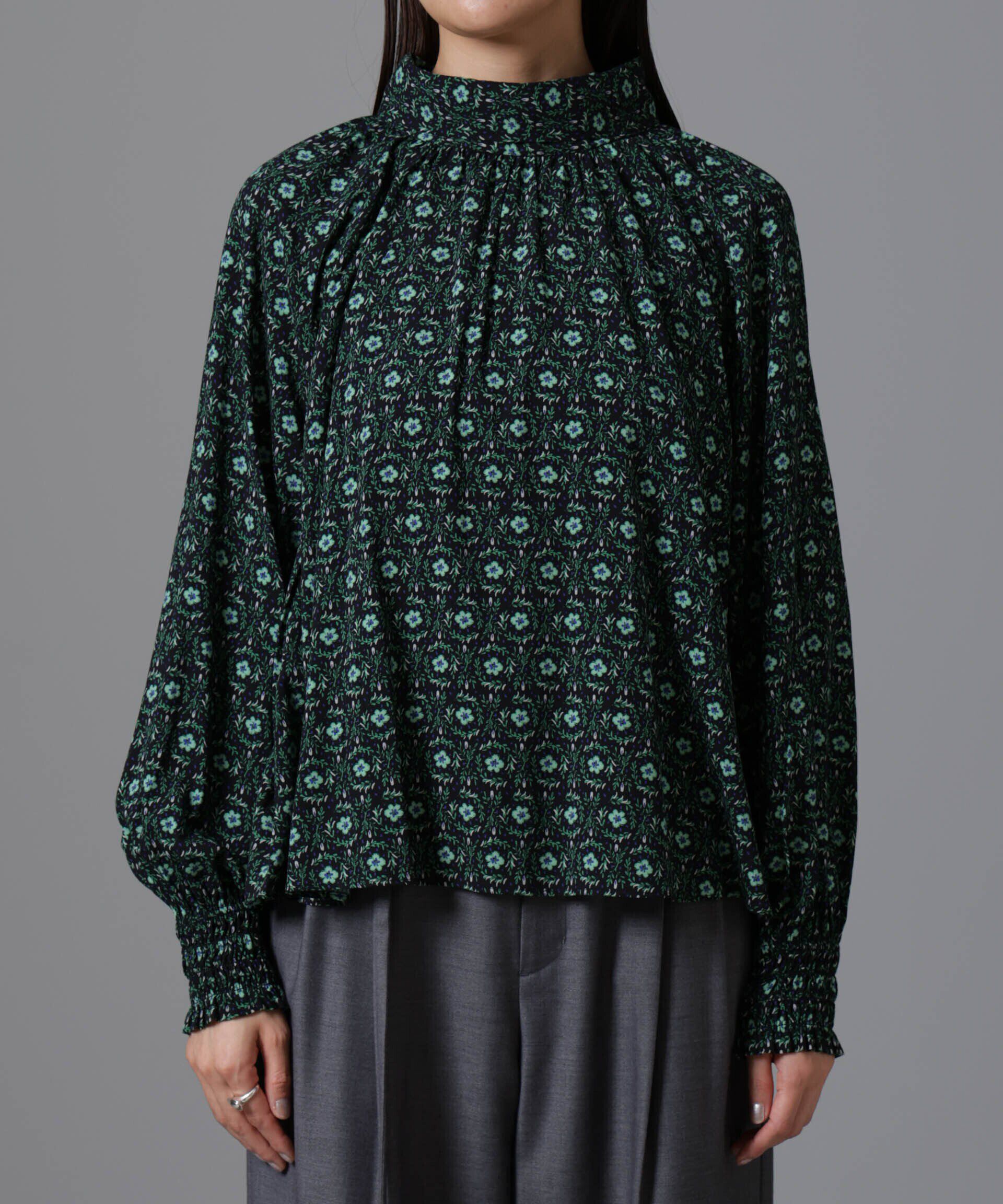 nano･universe「サークルフラワープリントギャザーブラウス」|シャツ・ブラウス|