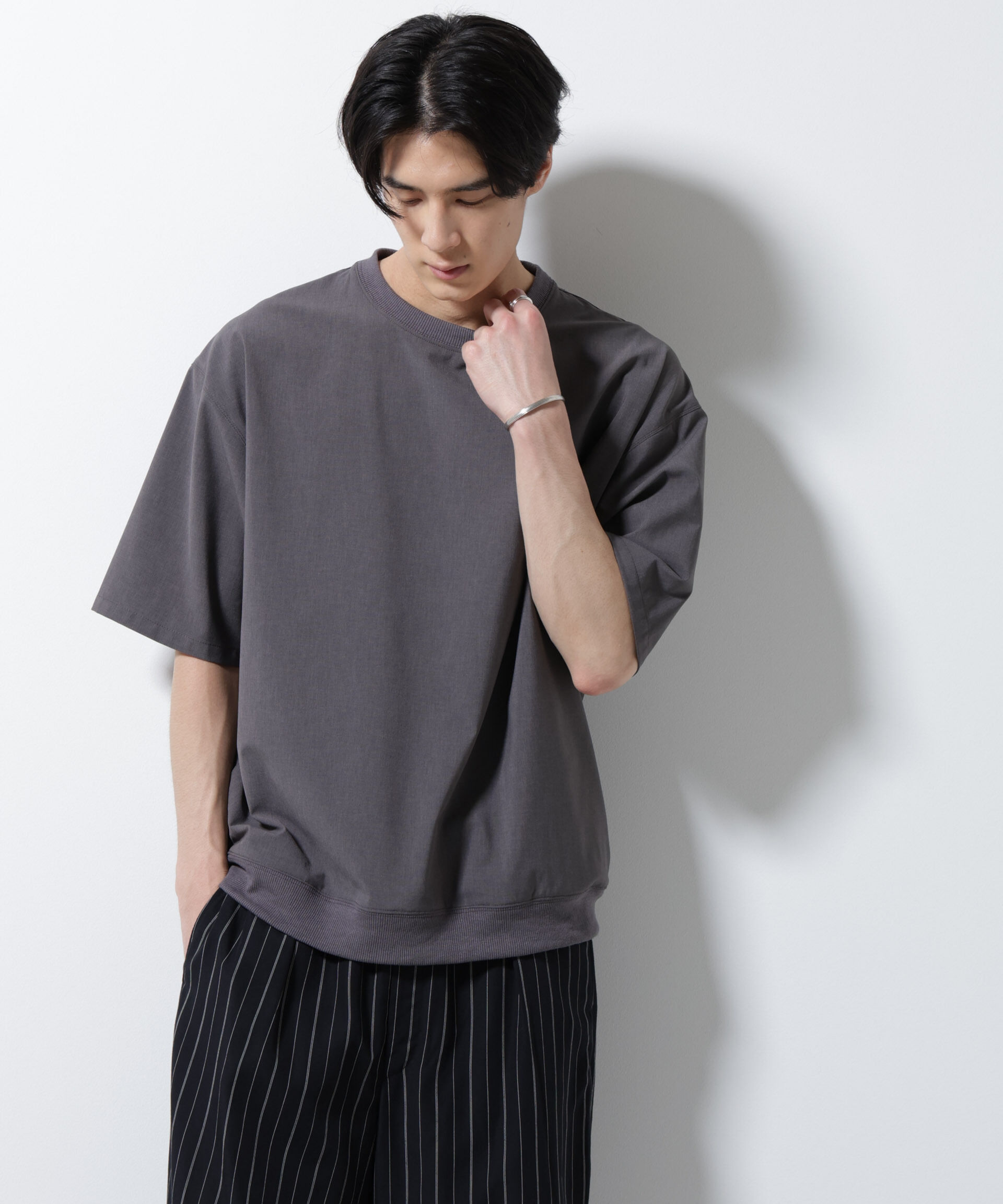 nano･universe「エアリーストレッチ布帛Tシャツ」|シャツ・ブラウス|