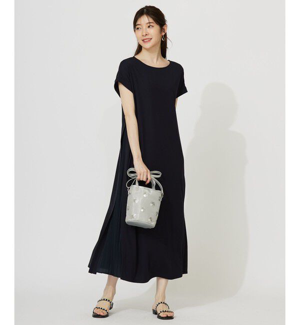 ANY SIS「【接触冷感・UVカット・洗える】ハイストレッチスムースサイドプリ－ツ ワンピース」|ワンピース|ネイビー