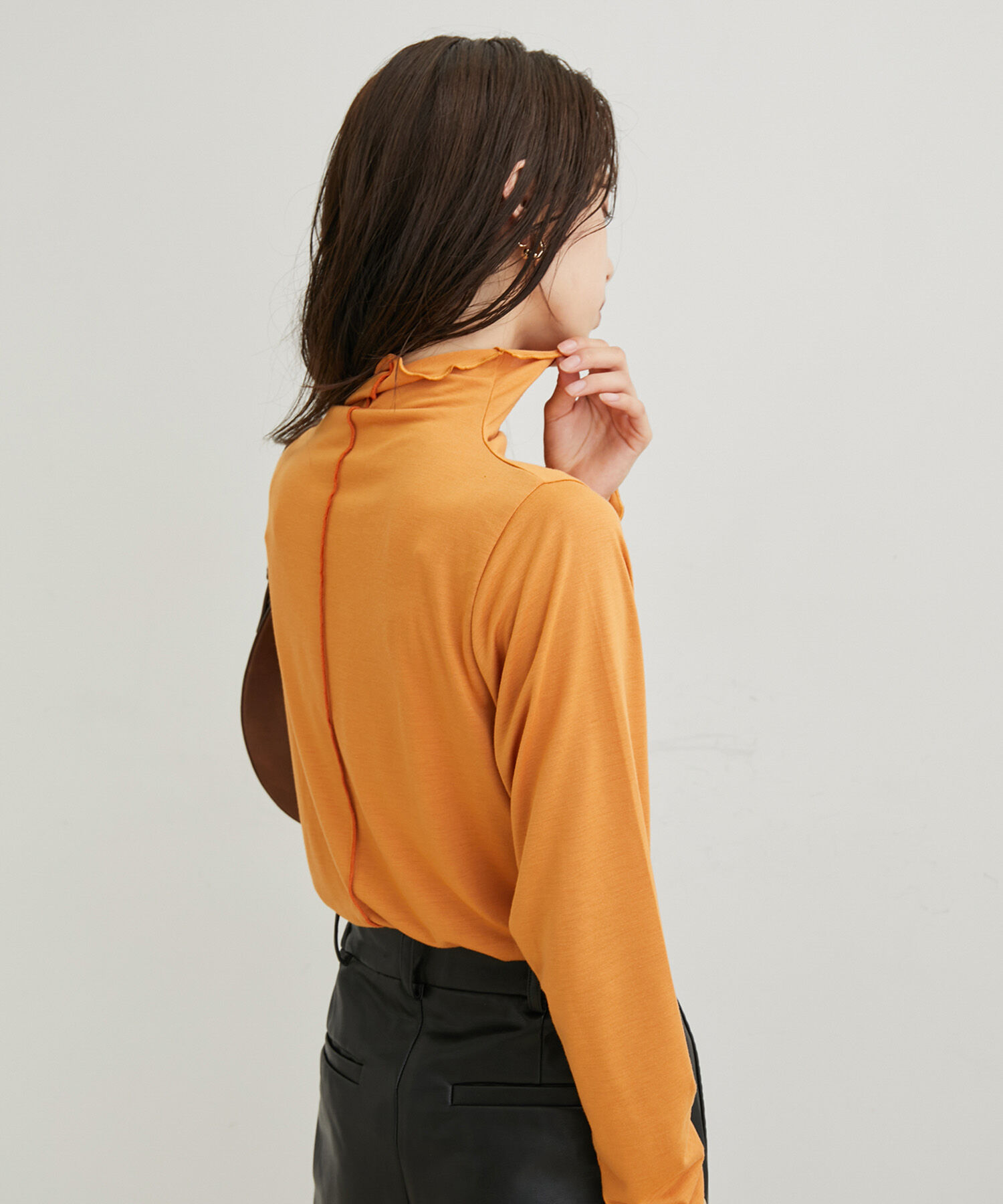 VIS「【洗える・吸湿発熱】前後2WAYハイネックメローインナー」|Tシャツ・カットソー|