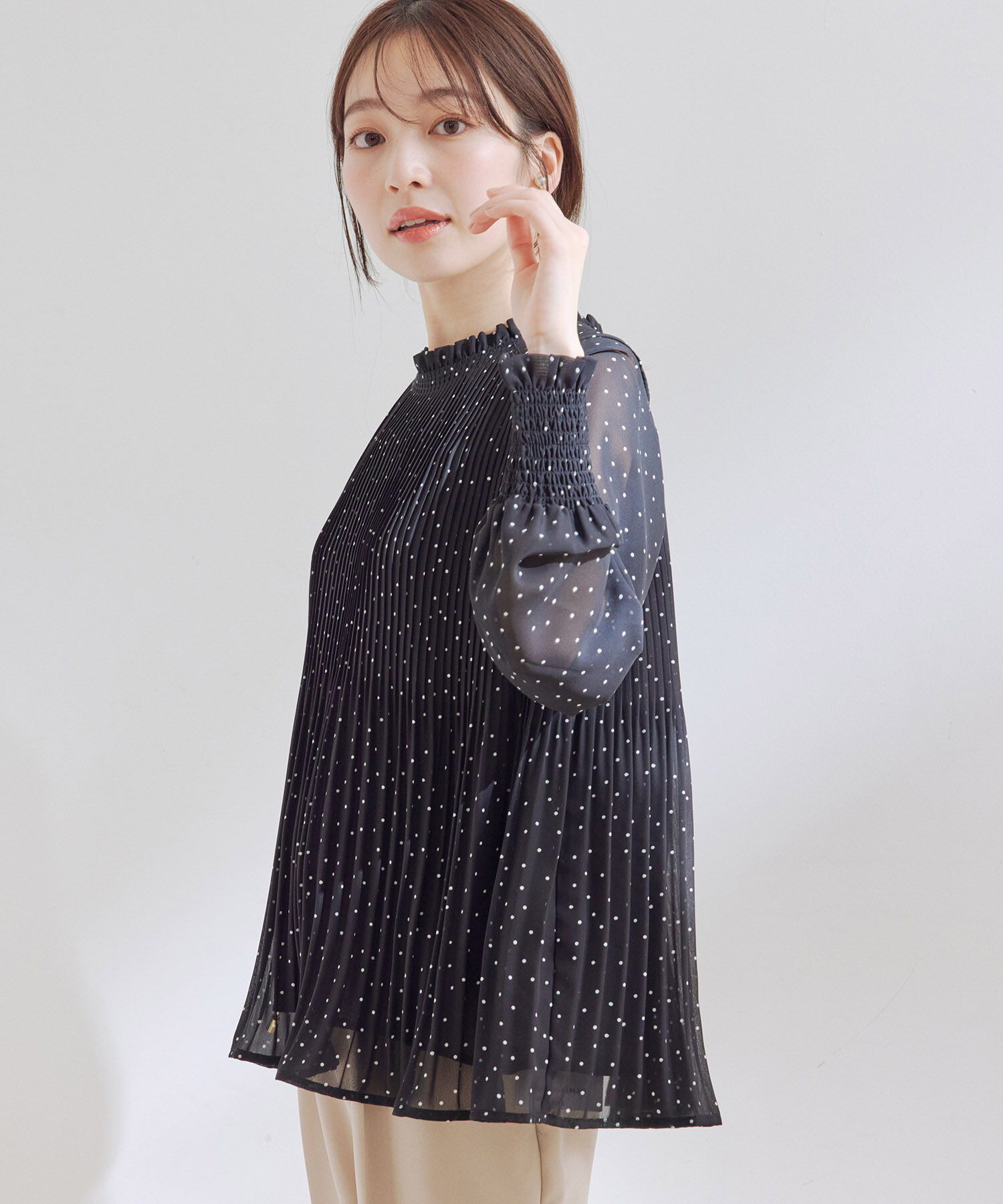 VIS「【洗える】シフォンプリーツブラウス」|シャツ・ブラウス|