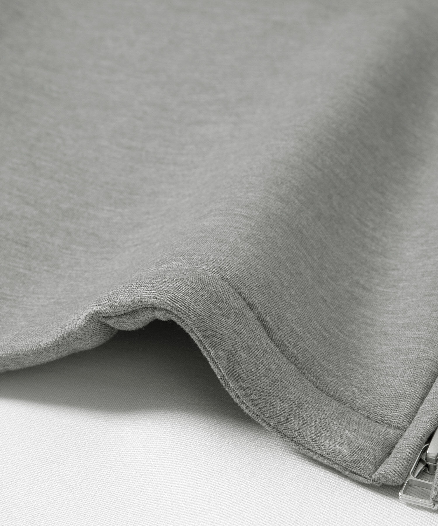 ADAM ET ROPE'「【サステナブル】フーディージップブルゾン」|ブルゾン・スタジャン|