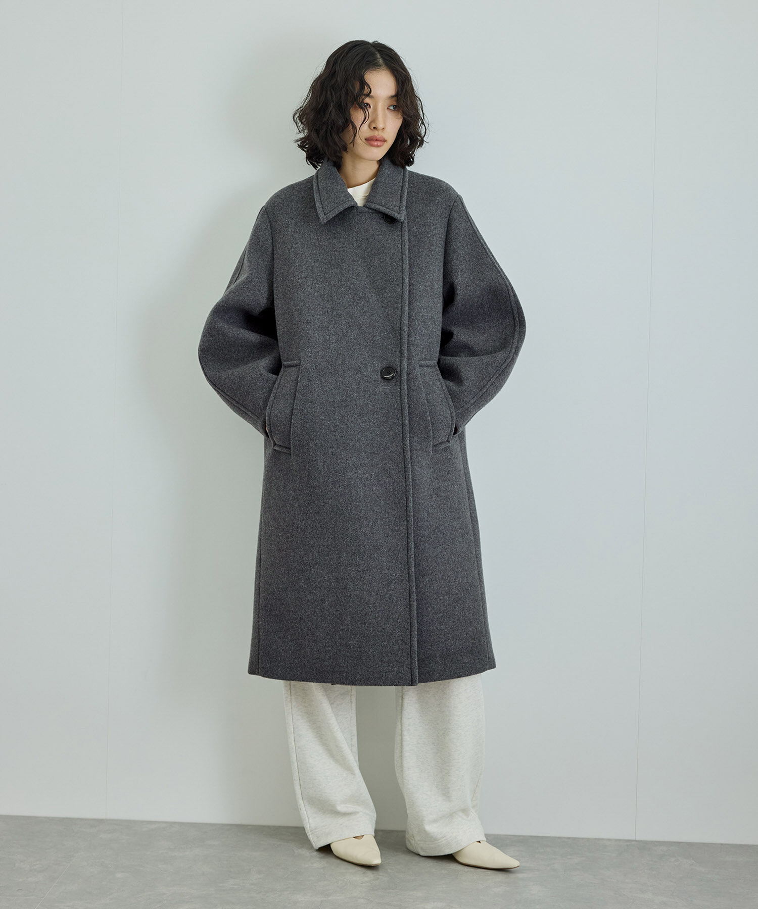 ADAM ET ROPE'「ウールボンディングロングコート」|ステンカラーコート|