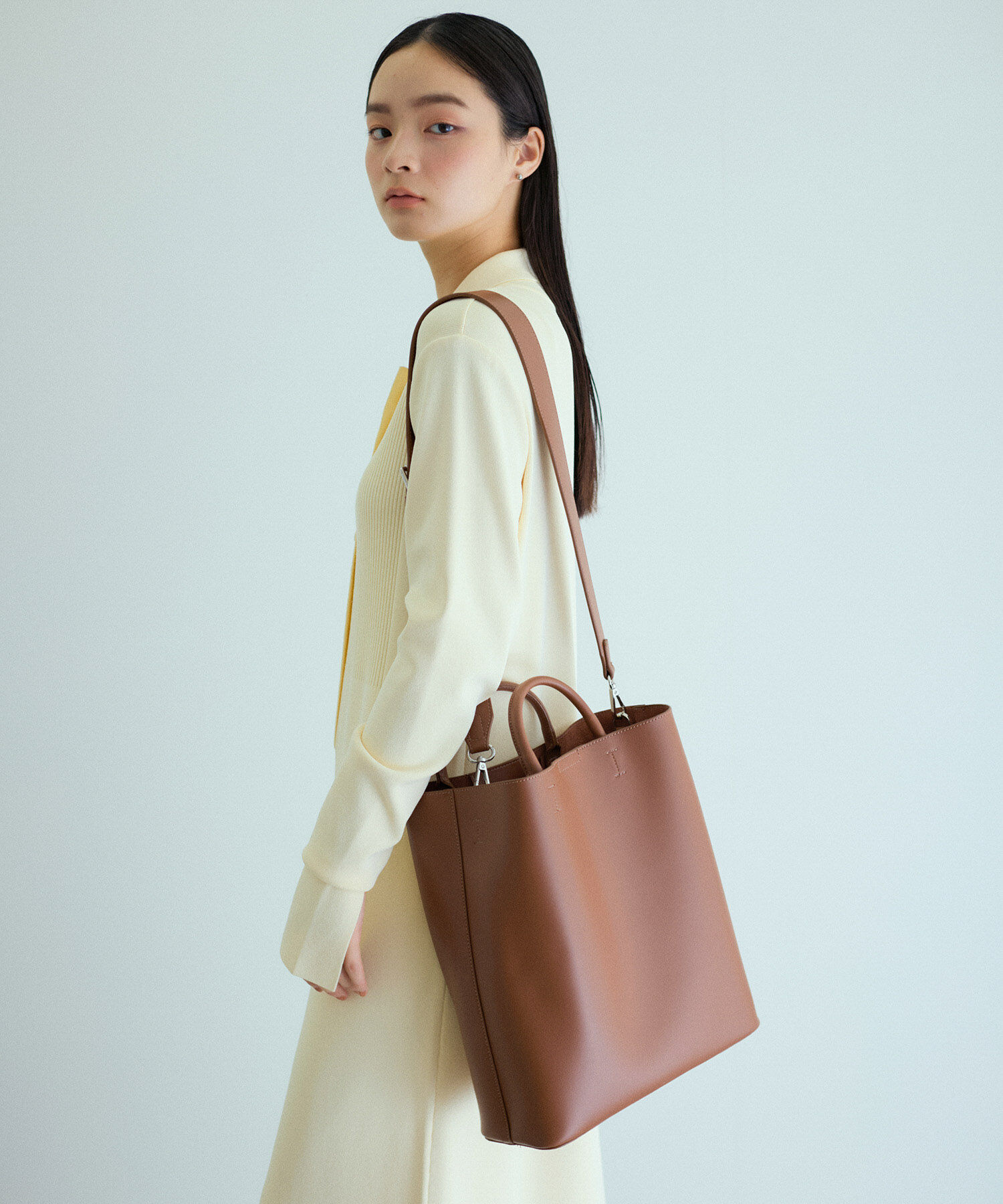 ADAM ET ROPE'「【A4・PC対応・一部WEB限定カラー】ダブルポケットトートバッグ」|トートバッグ|