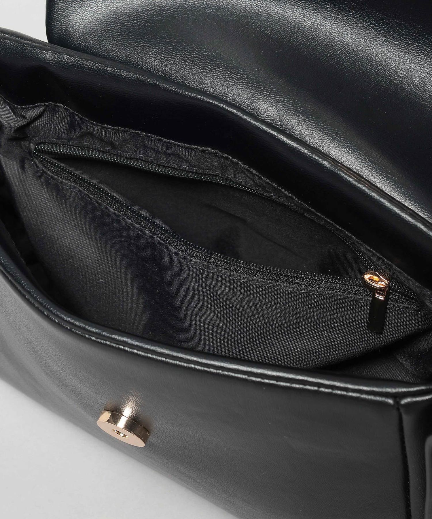 A part by 「スクエアフトベルトショルダーバッグ」|ショルダー・メッセンジャー|