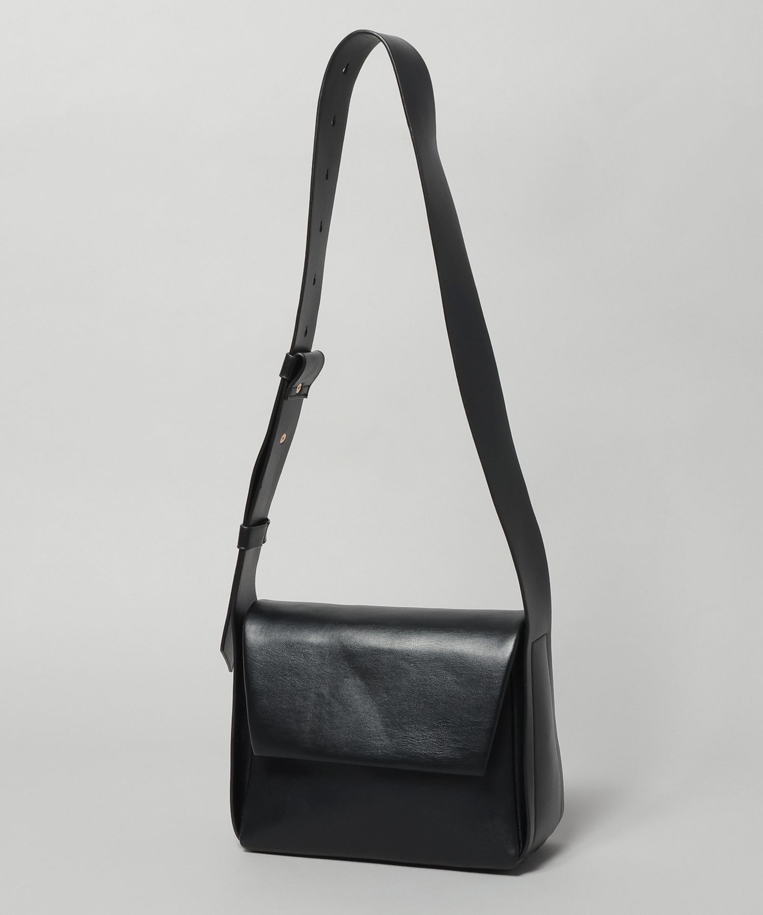 A part by 「スクエアフトベルトショルダーバッグ」|ショルダー・メッセンジャー|