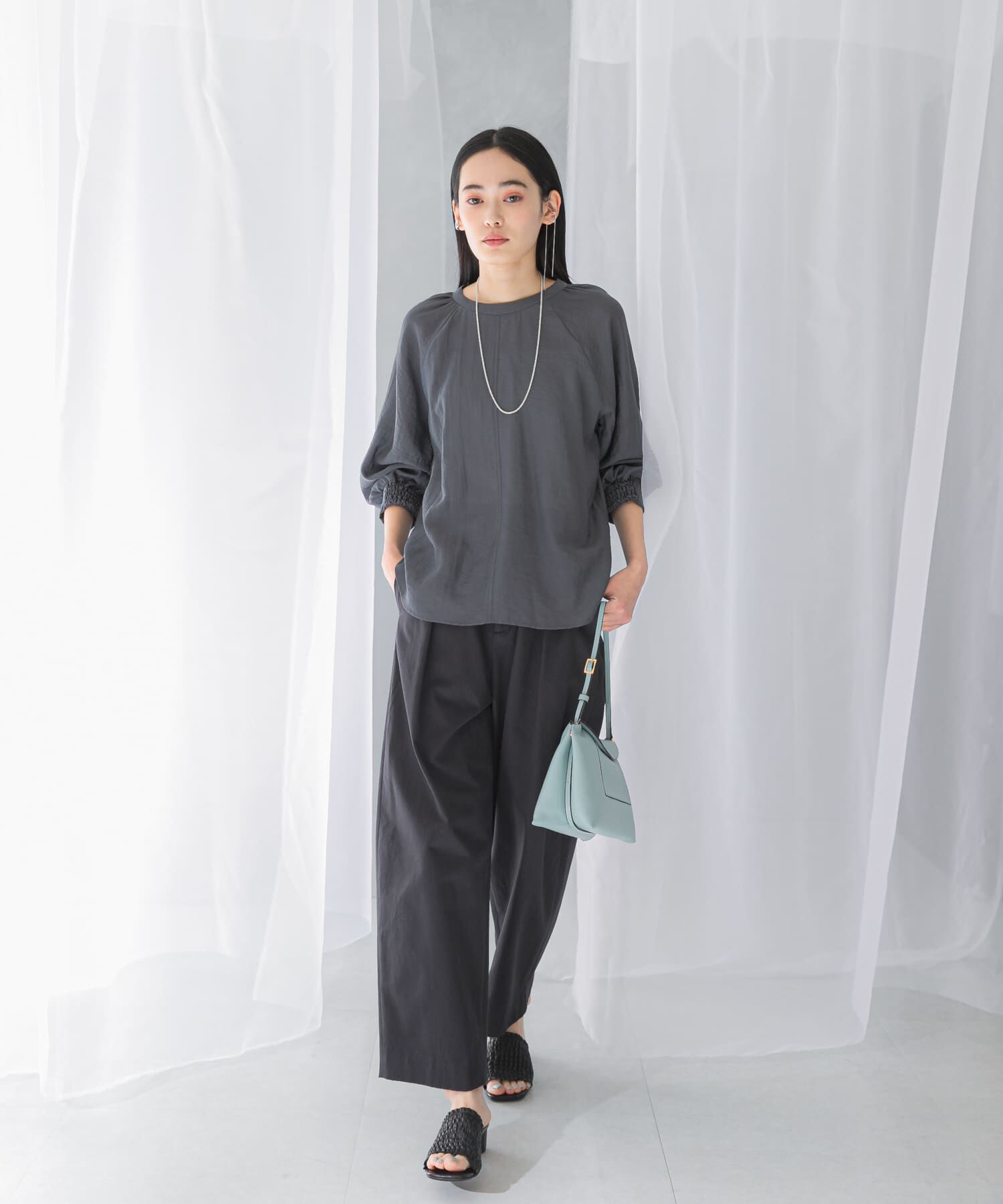 URBAN RESEARCH ROSSO「2WAYギャザースリーブブラウス」|シャツ・ブラウス|