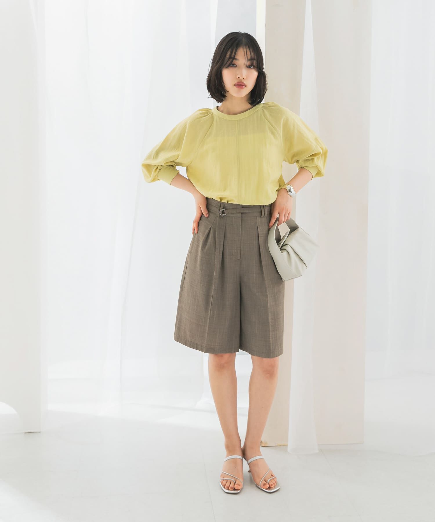 URBAN RESEARCH ROSSO「2WAYギャザースリーブブラウス」|シャツ・ブラウス|