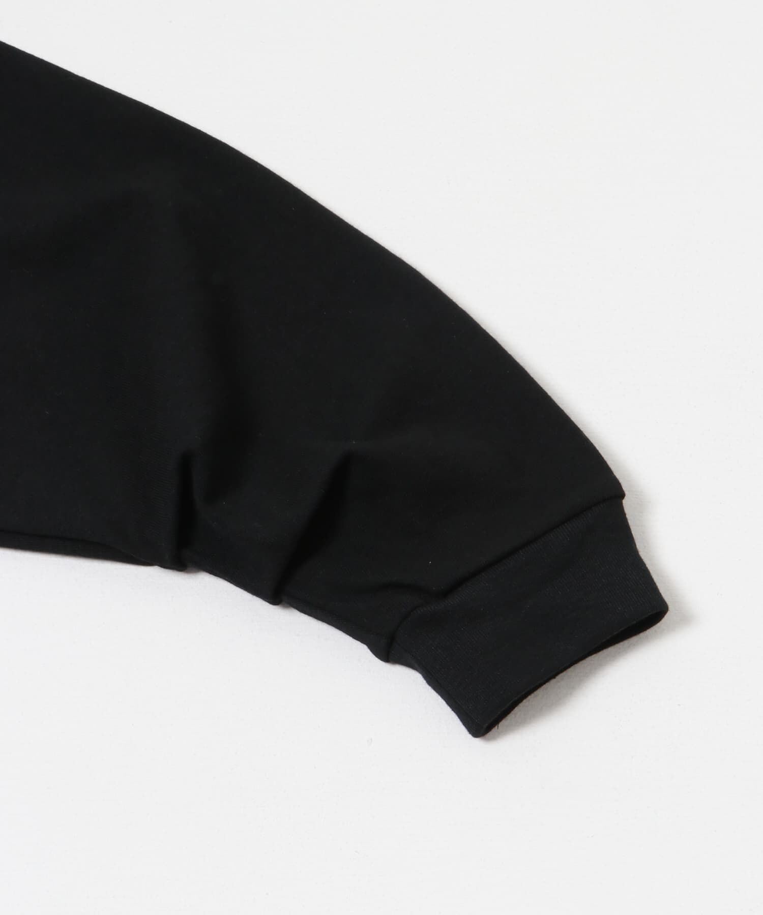 URBAN RESEARCH「『MADE IN JAPAN』深Vネックルーズカットソー」|Tシャツ・カットソー|