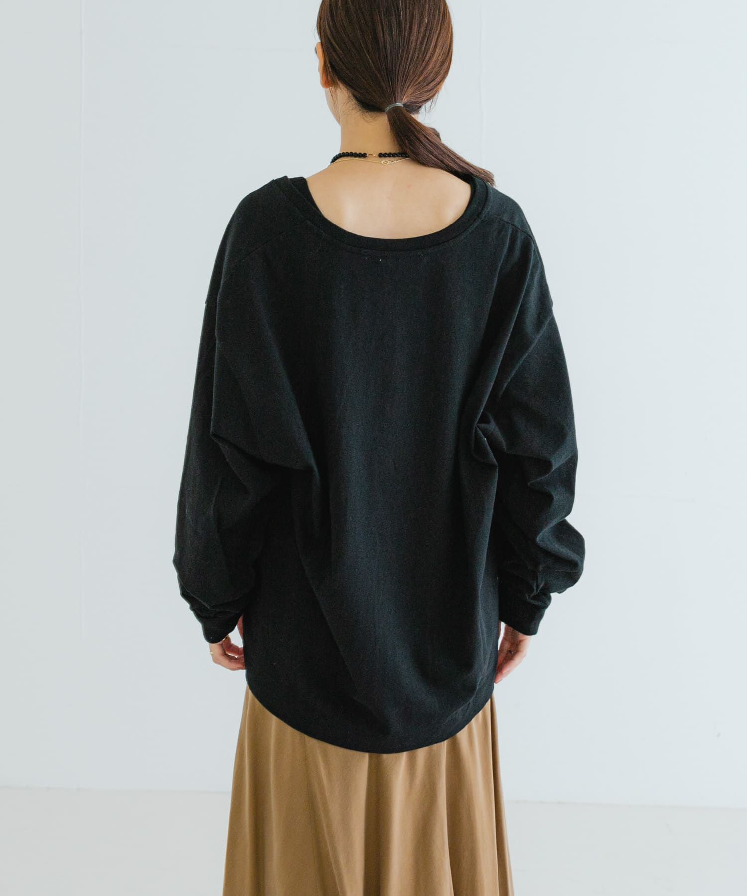 URBAN RESEARCH「『MADE IN JAPAN』深Vネックルーズカットソー」|Tシャツ・カットソー|