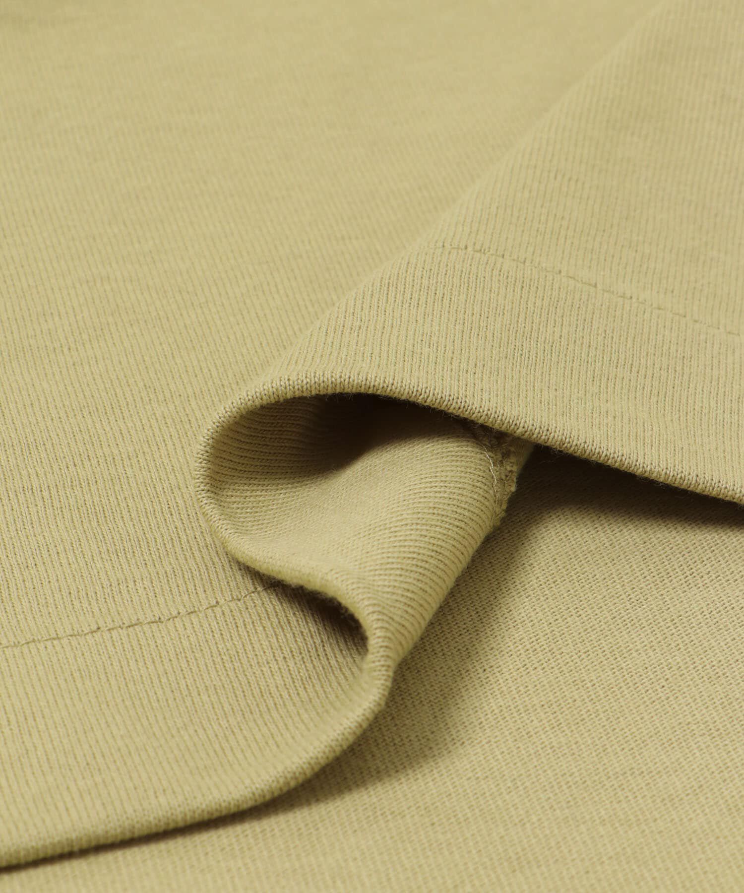 URBAN RESEARCH「『MADE IN JAPAN』深Vネックルーズカットソー」|Tシャツ・カットソー|