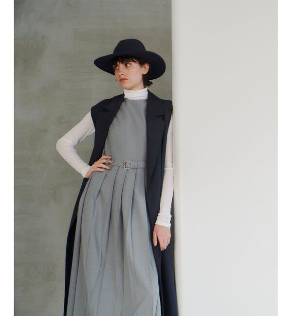 allureville「【allureville&times;otona MUSE】TRトロサイドスリットプリーツワンピース」|ワンピース|