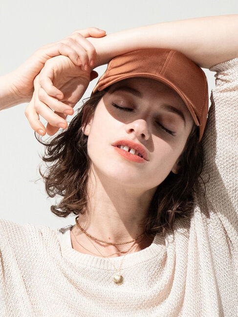 Lugnoncure「サテンキャップ《2025spring catalog item》」|その他|