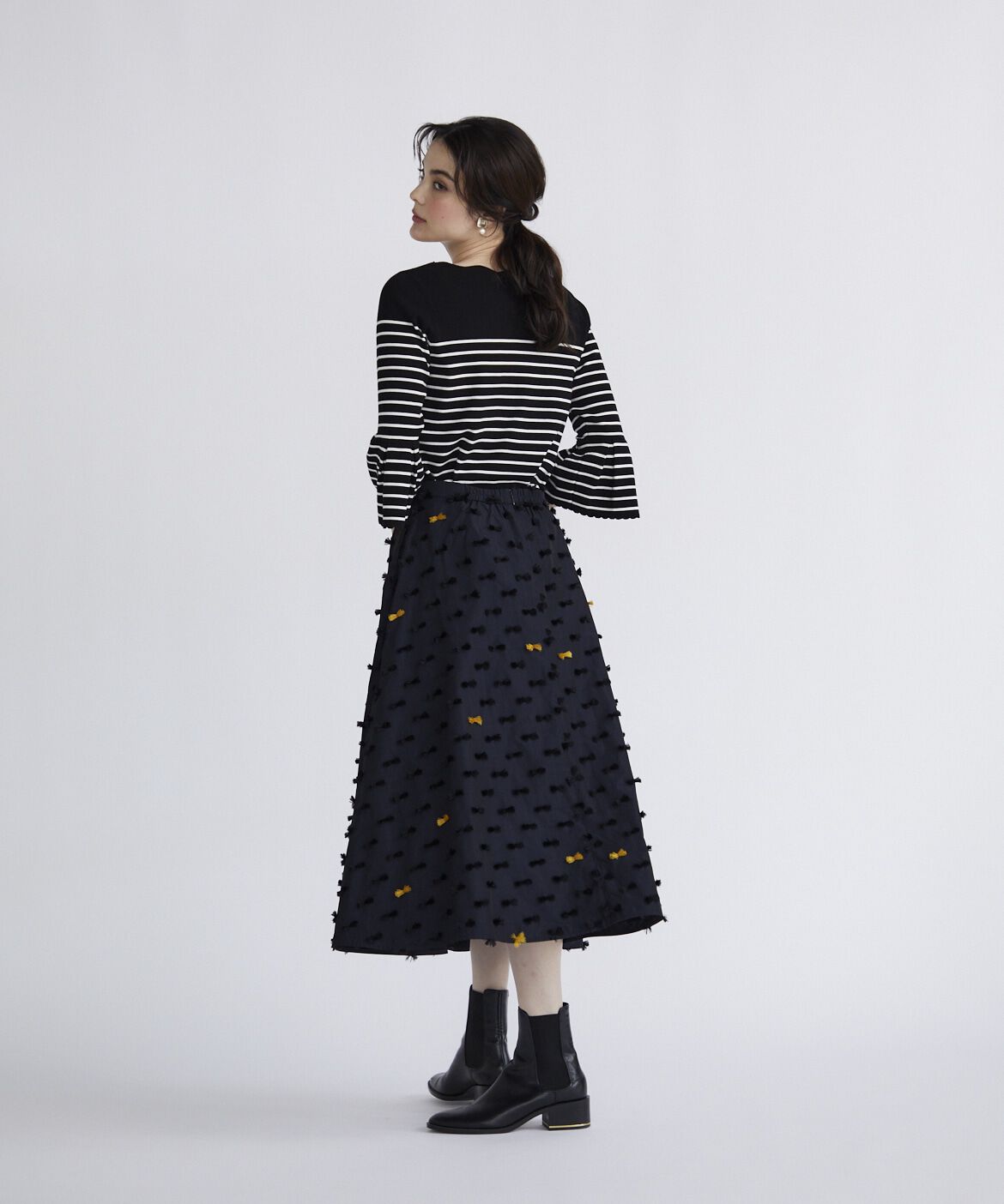 Maglie le cassetto「《M Maglie le cassetto》リボンジャガードタックスカート」|フレア|