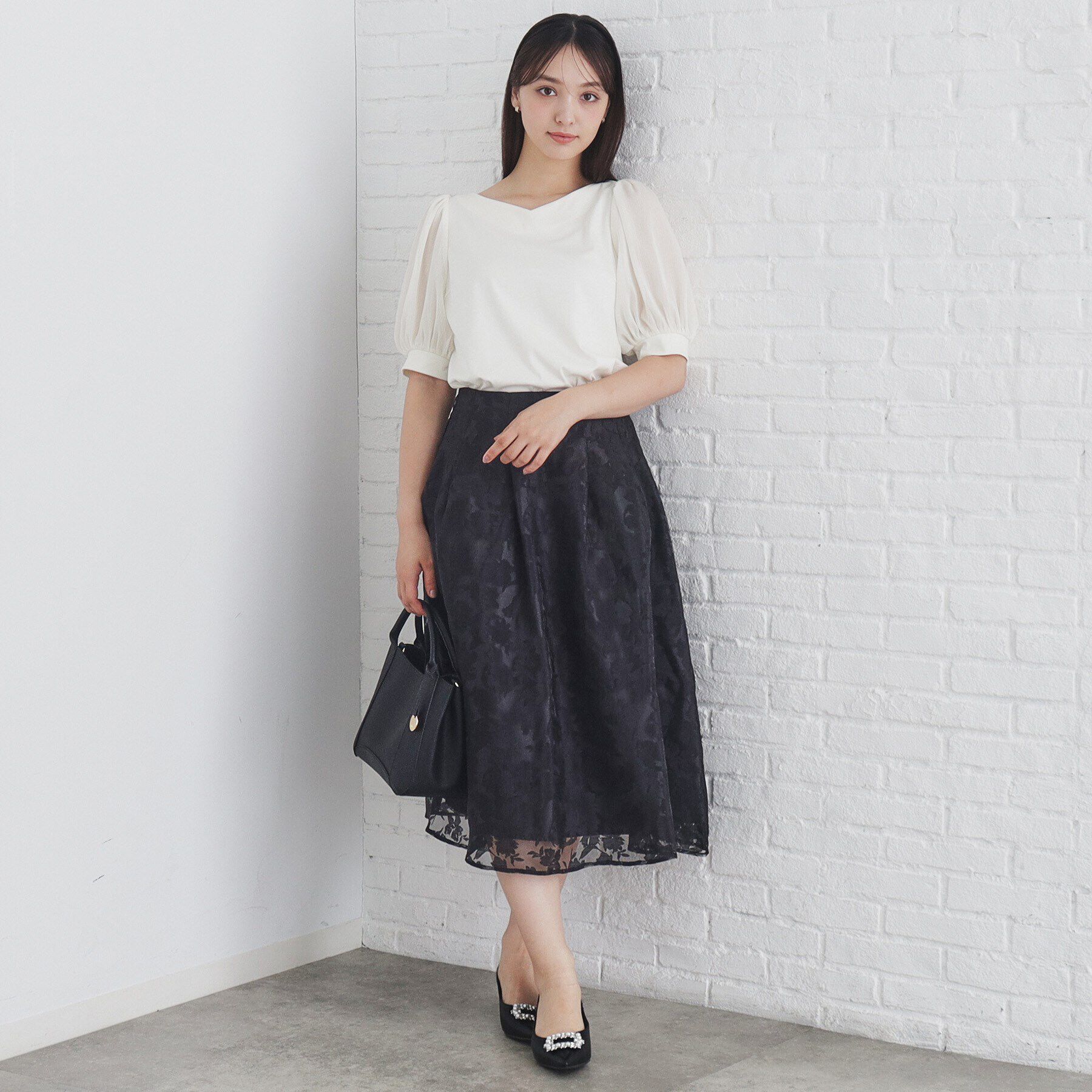 index「シアースリーブハートネックトップス【洗濯機洗い可】」|Tシャツ・カットソー|