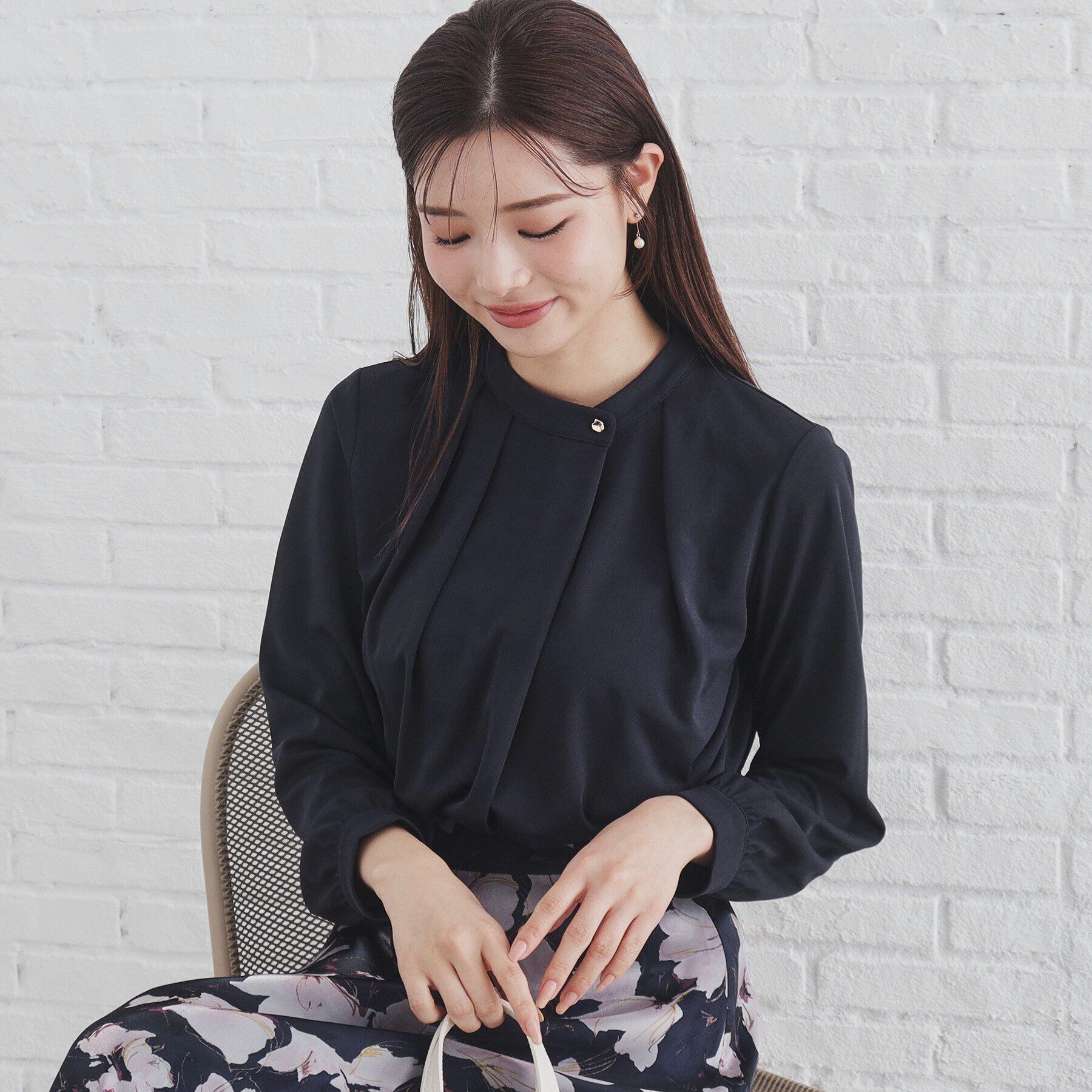 index「UV アシメタックデザイントップス【洗濯機洗い可/接触冷感】」|シャツ・ブラウス|ネイビー(094)