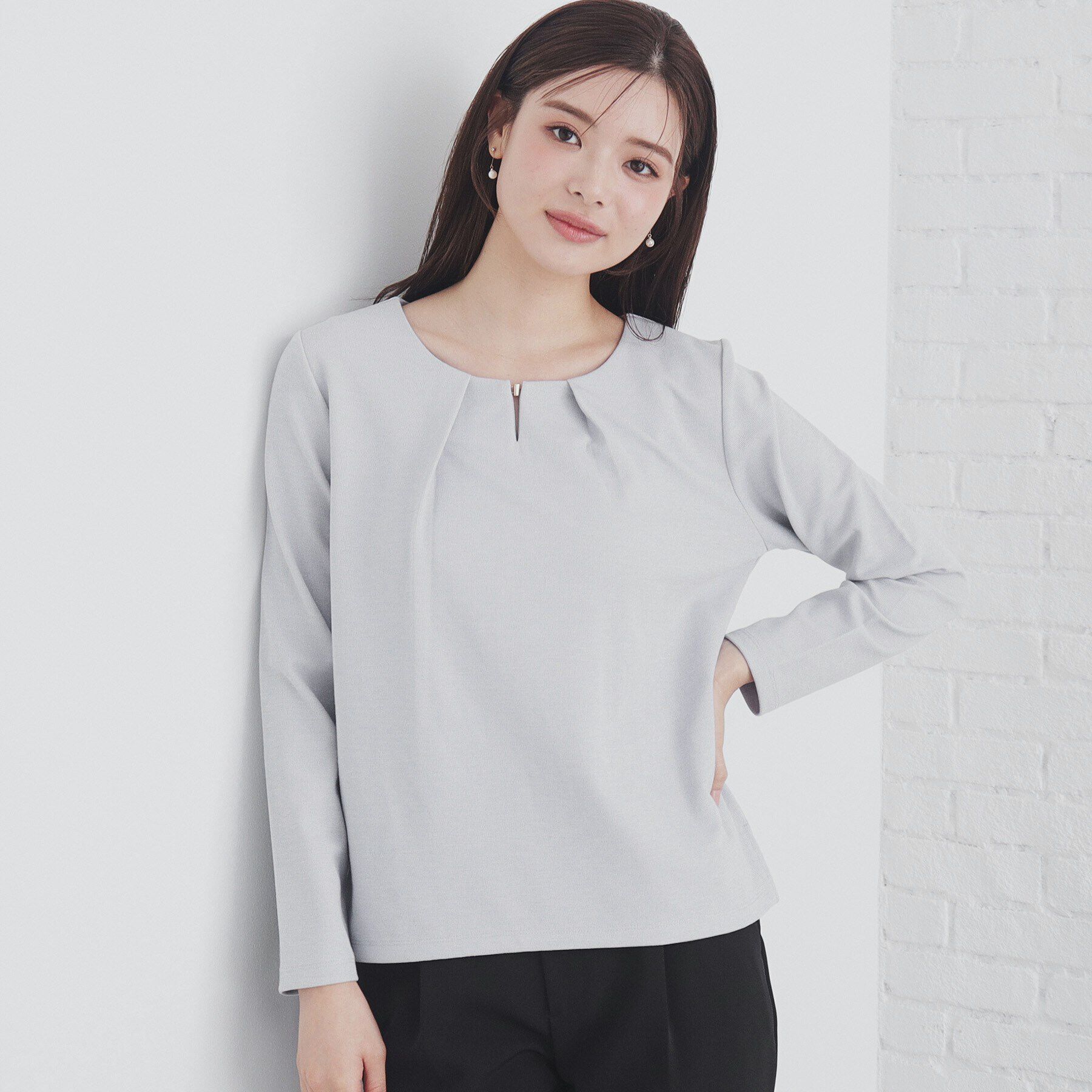 index「タックネックトップス【洗濯機洗い可】」|Tシャツ・カットソー|サックスブルー(09