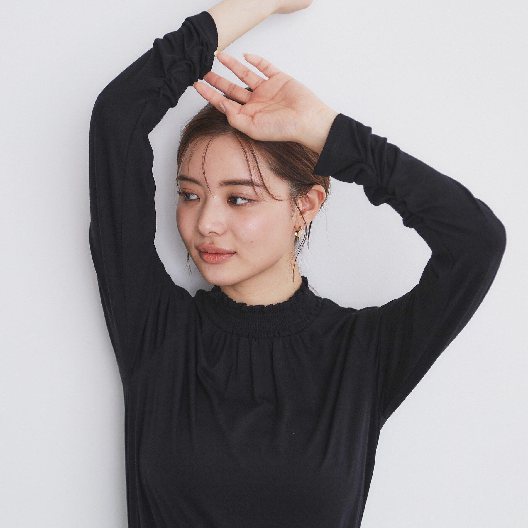 index「シャーリングインナートップス【洗濯機洗い可/吸湿発熱】」|Tシャツ・カットソー|ブラック(019)