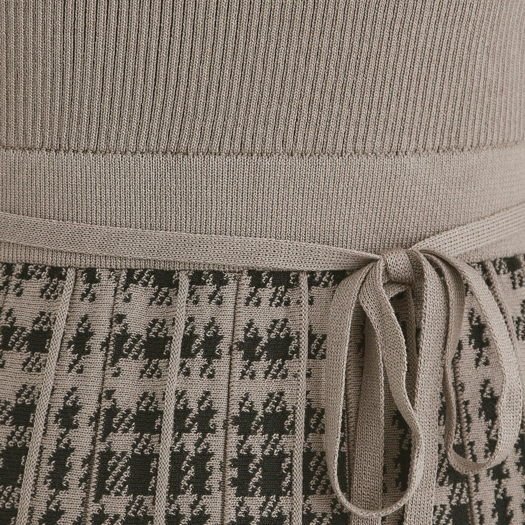 index「チェックプリーツ風ニットワンピース【洗濯機洗い可/抗ピル】」|ワンピース|