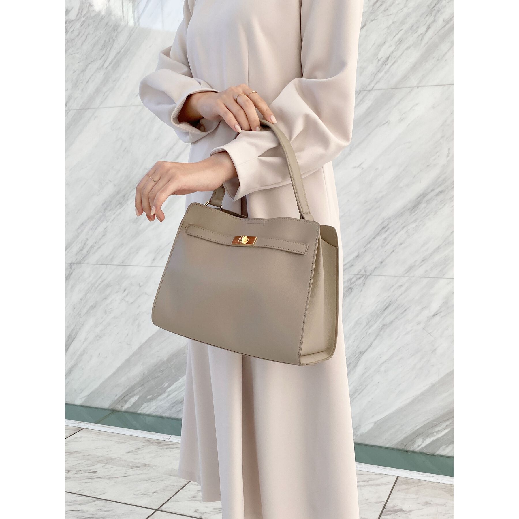 index「＜通勤・セレモニー対応＞2way トートバッグ」|トートバッグ|