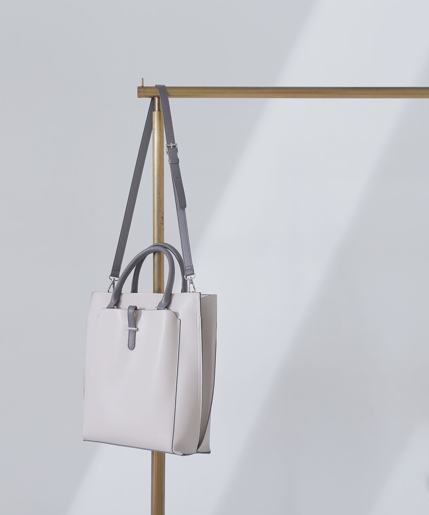  「バーティカルアーバン2wayトートバッグ」|トートバッグ|オフ2