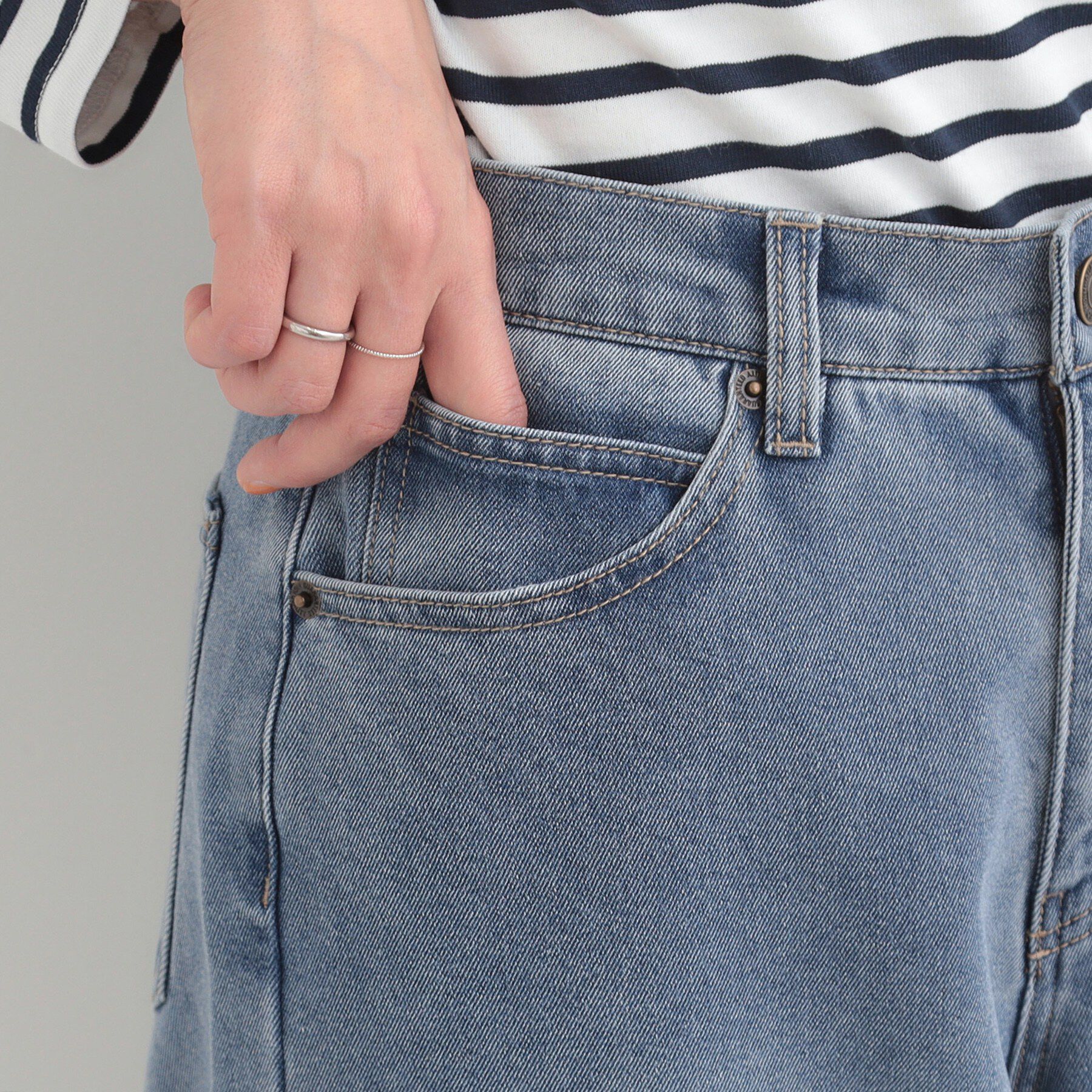 SHOO･LA･RUE「【あったか/S-LL】脚のラインを拾いにくい 裏微起毛 デニムワイドパンツ」|デニム|