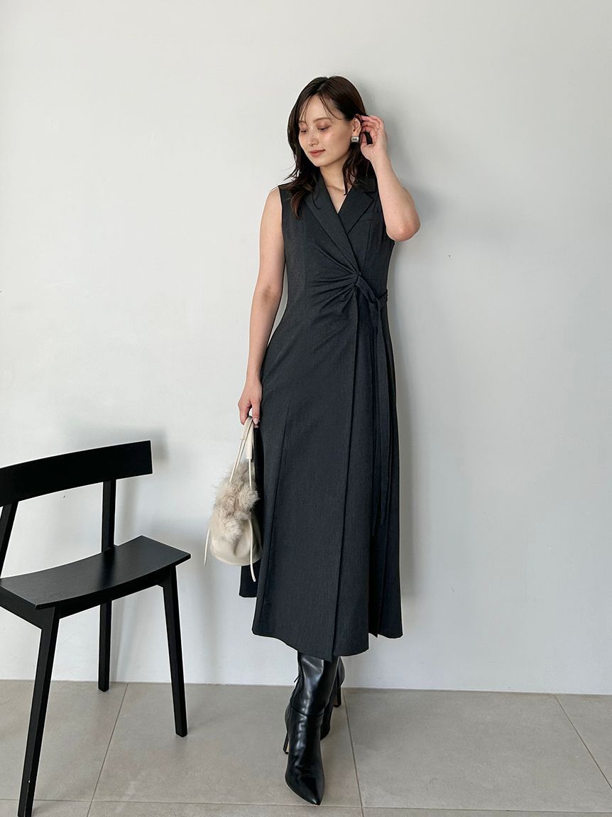 SNIDEL「Sustainableサイドプリーツテーラードワンピース」|ワンピース|