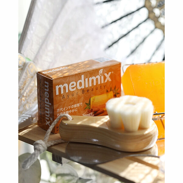  「メディミックス アロマソープオレンジ 本体/サンダルウッド」|ボディクレンジング|