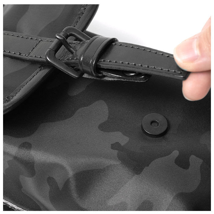 BACKYARD FAMILY「ショルダーバッグ メンズ 小さめ 通販 ミニショルダーバッグ 斜めがけ かっこいい スコッシュ」|ショルダー・メッセンジャー|