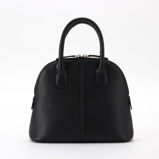 銀座かねまつ「AS24529PS1 　【本革・はっ水】ブガッティショルダーハンドバッグ」|ショルダー・メッセンジャー|