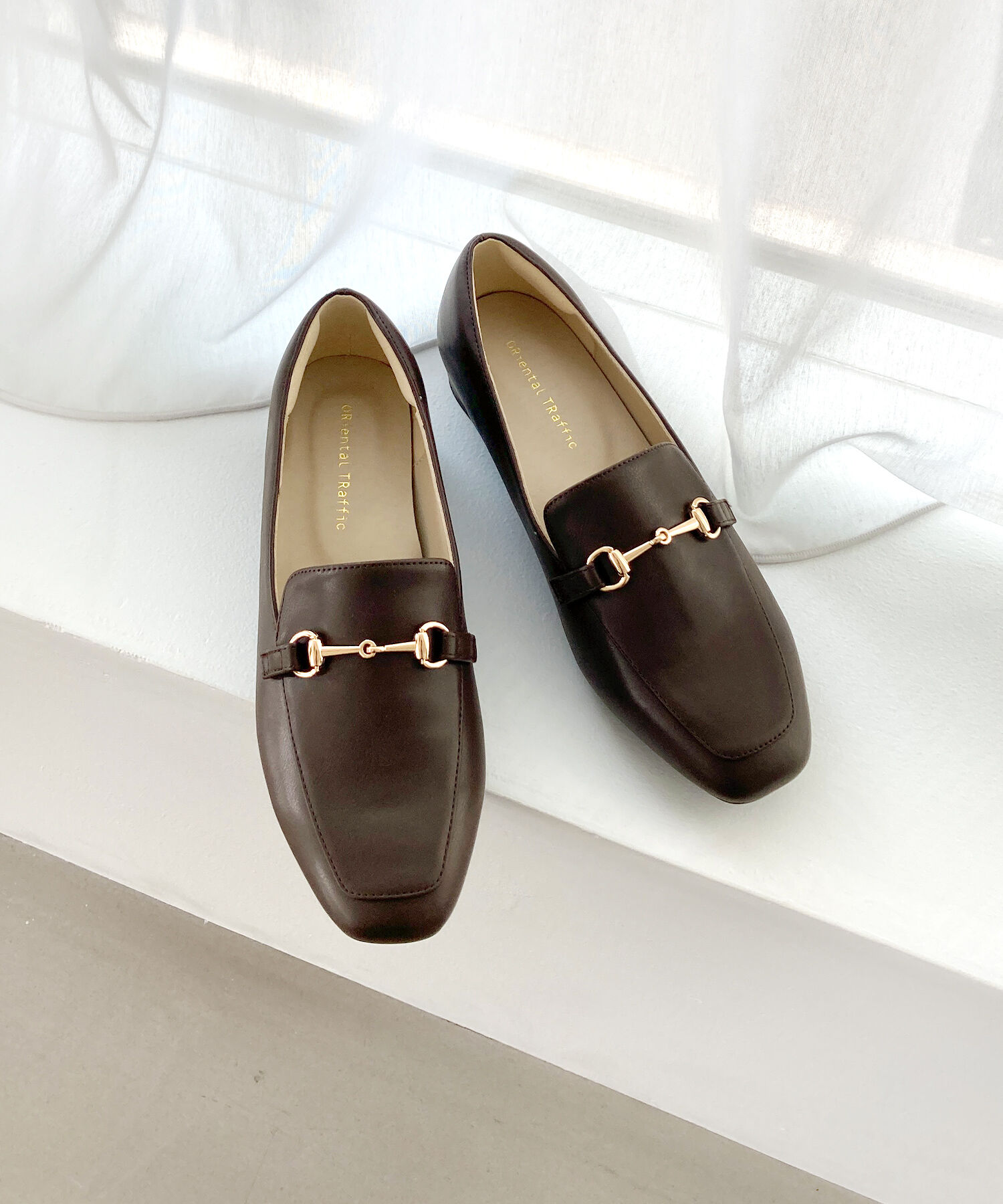 ORiental TRaffic「【跳べるパンプス/シリーズ累計１５０万足突破】スクエアトゥビットモチーフ  ローファー /R-3210」|パンプス|