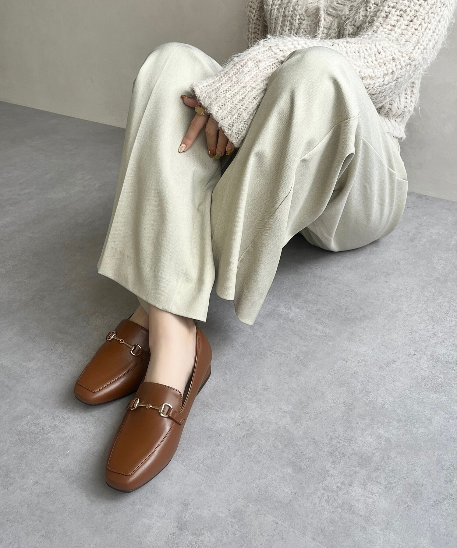 ORiental TRaffic「【跳べるパンプス/シリーズ累計１５０万足突破】スクエアトゥビットモチーフ  ローファー /R-3210」|パンプス|