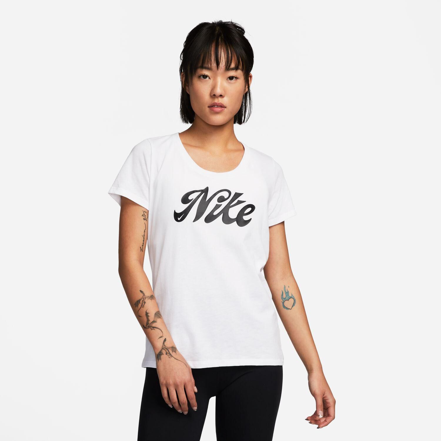 NIKE「【NIKE ｳｪｱ】W TEE SCRIPT」|Tシャツ・カットソー|ホワイト